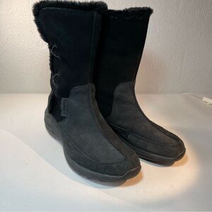 Columbia Delancey black suede boot size 10